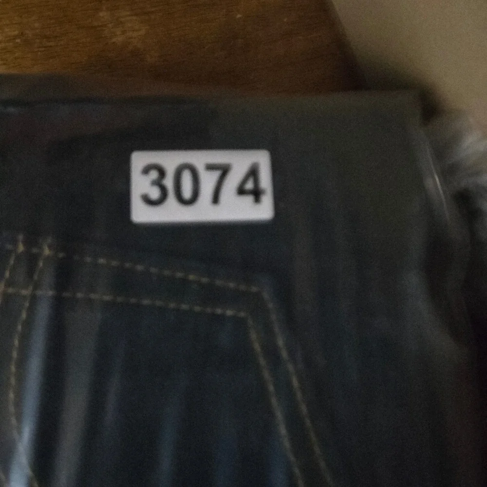 Levi 505 Regular Fit Jeans Mens 32x32 Dark Wash Indigo Straight Leg Denim New